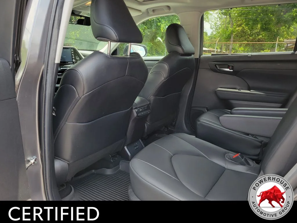 Used 2022 Gray Toyota XLE image 16