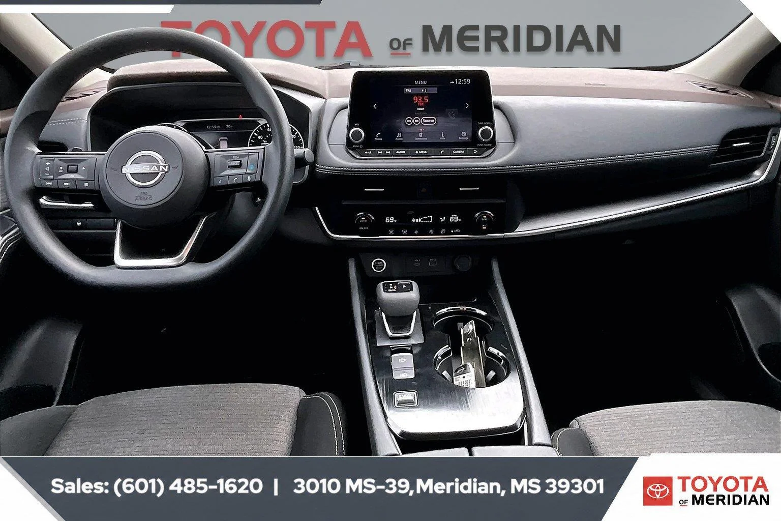 Used 2023 Super Black Nissan SV image 13