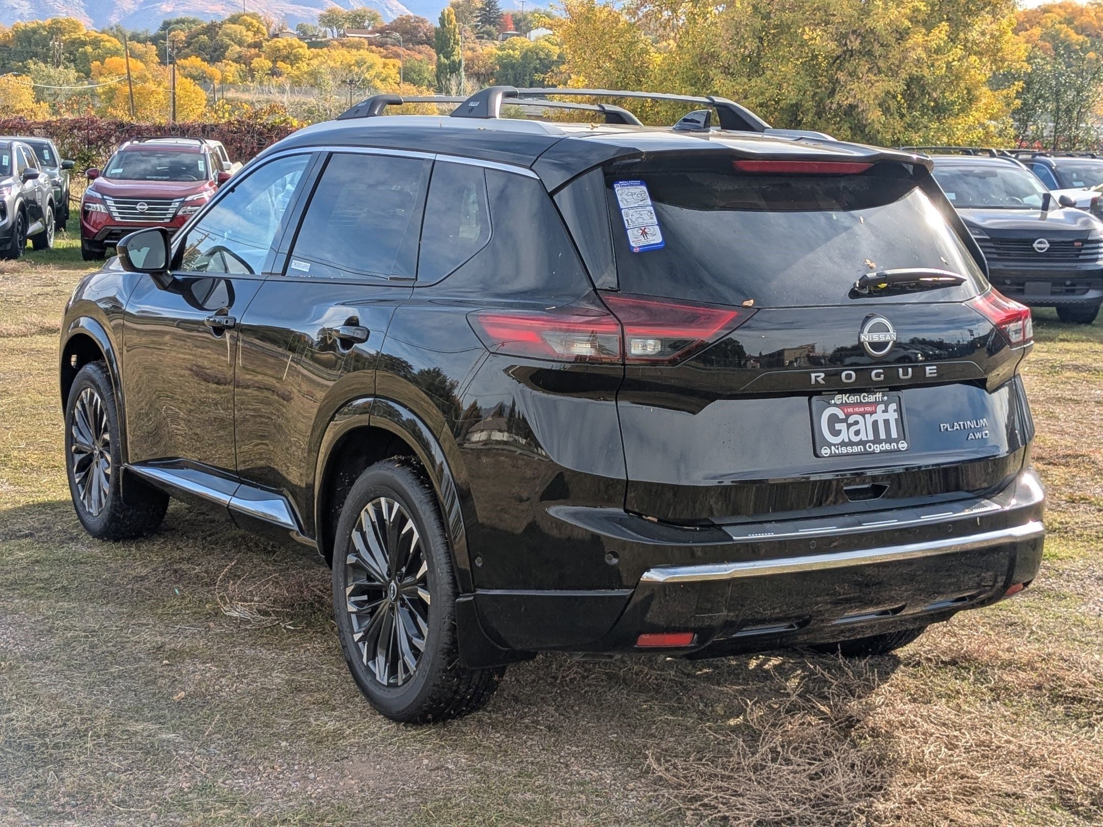2026 Nissan Rogue Platinum - Photo 5