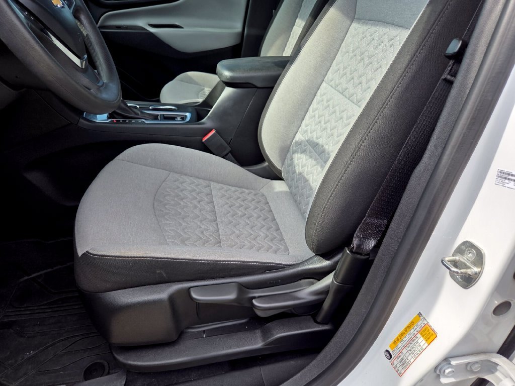 2023 Chevrolet Equinox LS - Photo 10