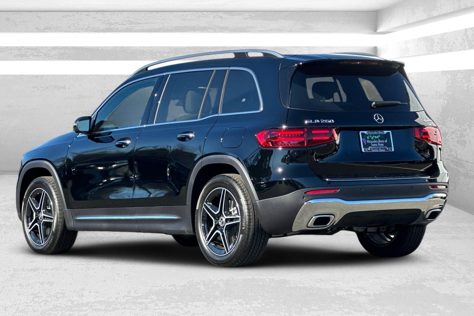 New 2026 Black Mercedes-Benz GLB 250 image 6