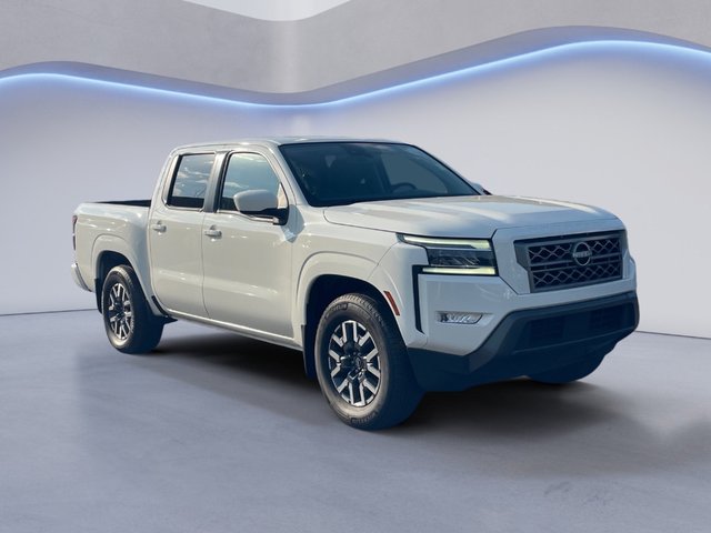 Pre-Owned 2024 Nissan Frontier SL RWD Crew Cab