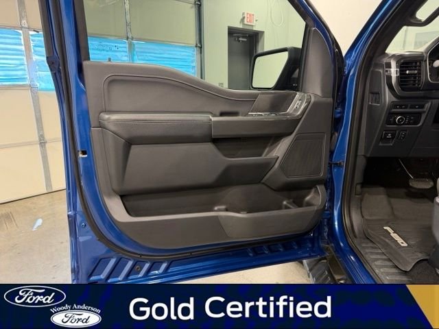 Used 2023 Atlas Blue Metallic Ford XLT image 23