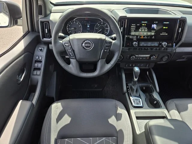 2026 Nissan Frontier SV - Photo 13