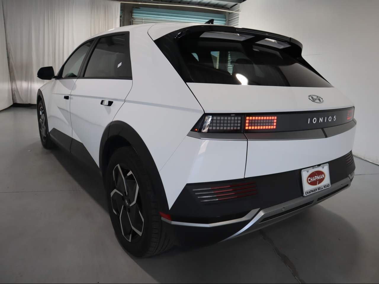 Used 2024 Atlas White Hyundai SE image 6