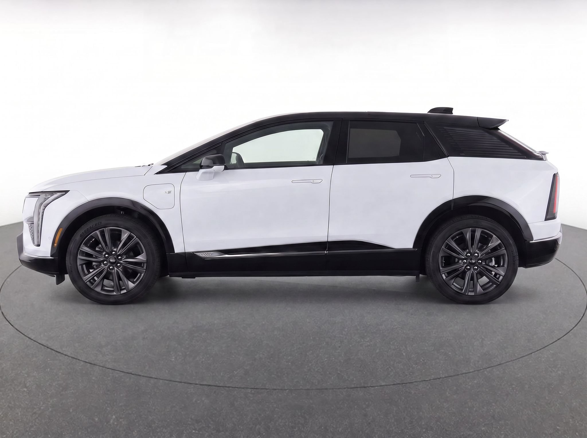 2026 Cadillac OPTIQ Premium Sport - Photo 6