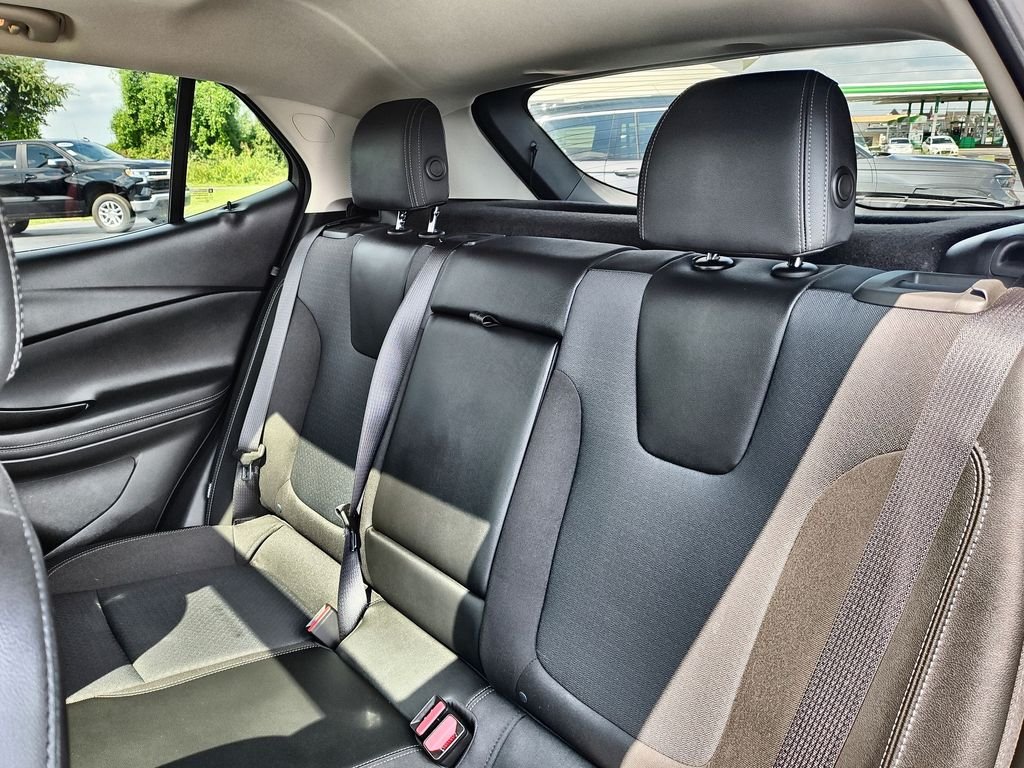 Used 2022 Black Buick Select image 23