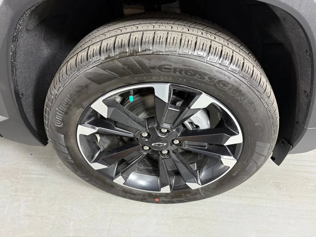 New 2027 Sterling Gray Metallic Chevrolet RS image 13