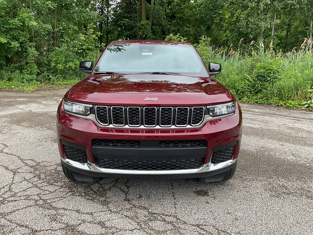 New 2026 Velvet Red Pearlcoat Jeep Altitude 4x4 image 2