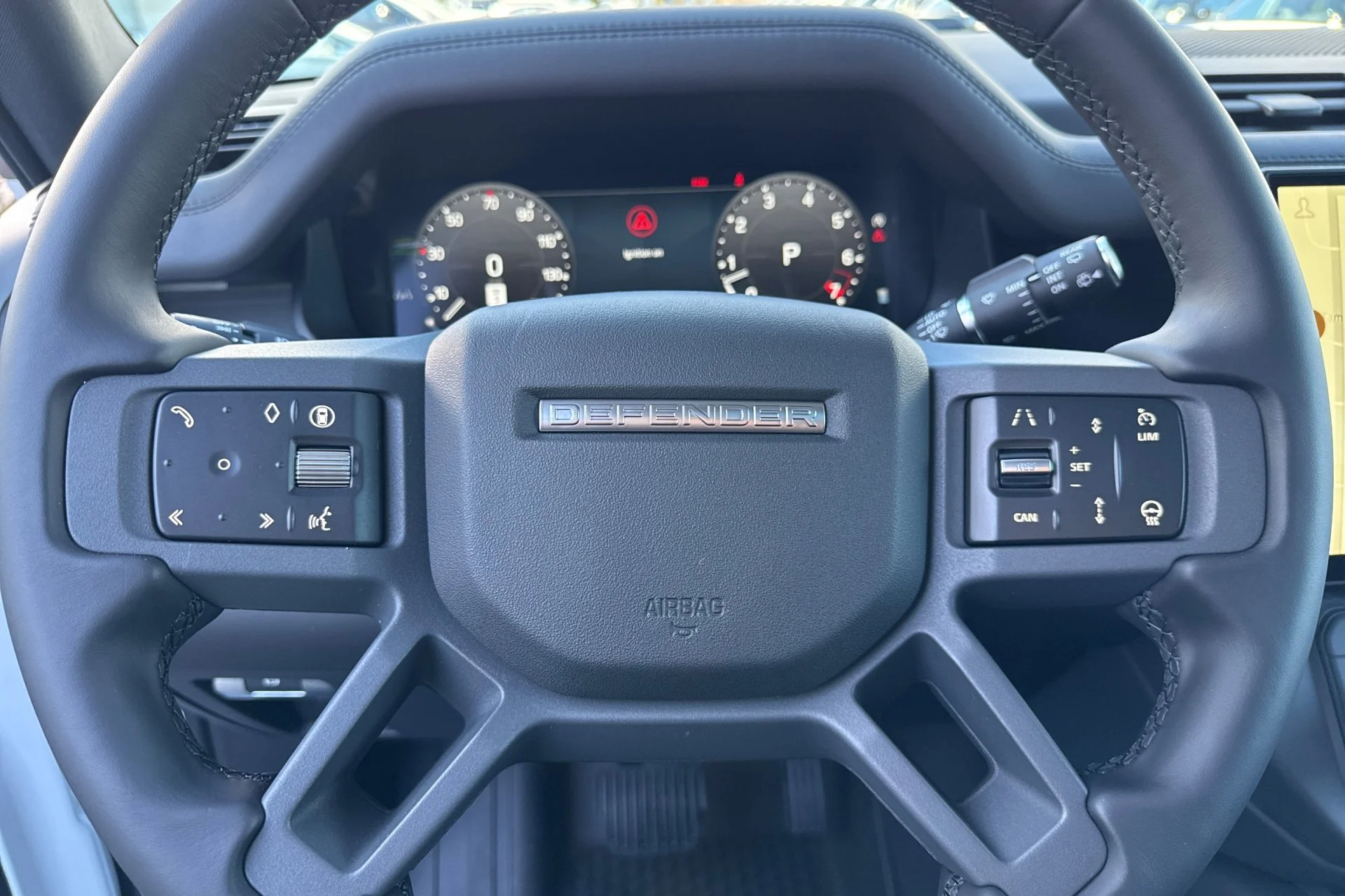 New 2026 Fuji White Land Rover X-Dynamic SE image 26