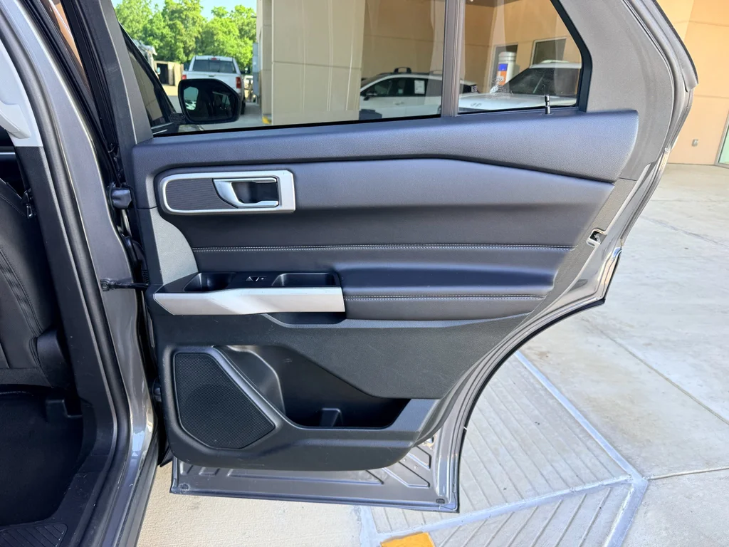 Used 2024 Carbonized Gray Metallic Ford XLT image 24