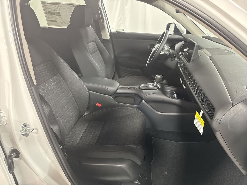 2026 Honda HR-V LX - Photo 29