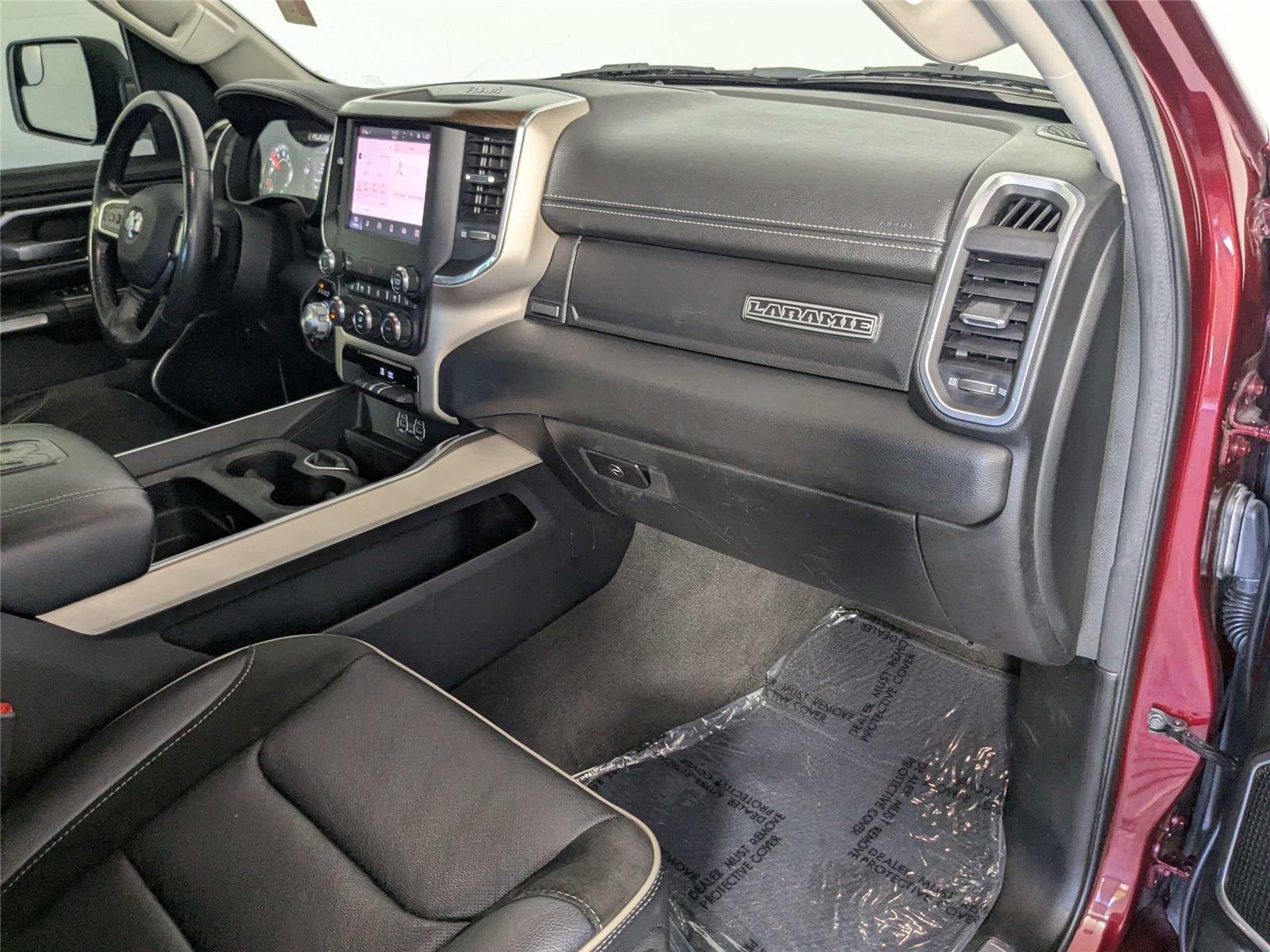 Used 2022 Delmonico Red Pearlcoat Ram Laramie image 31