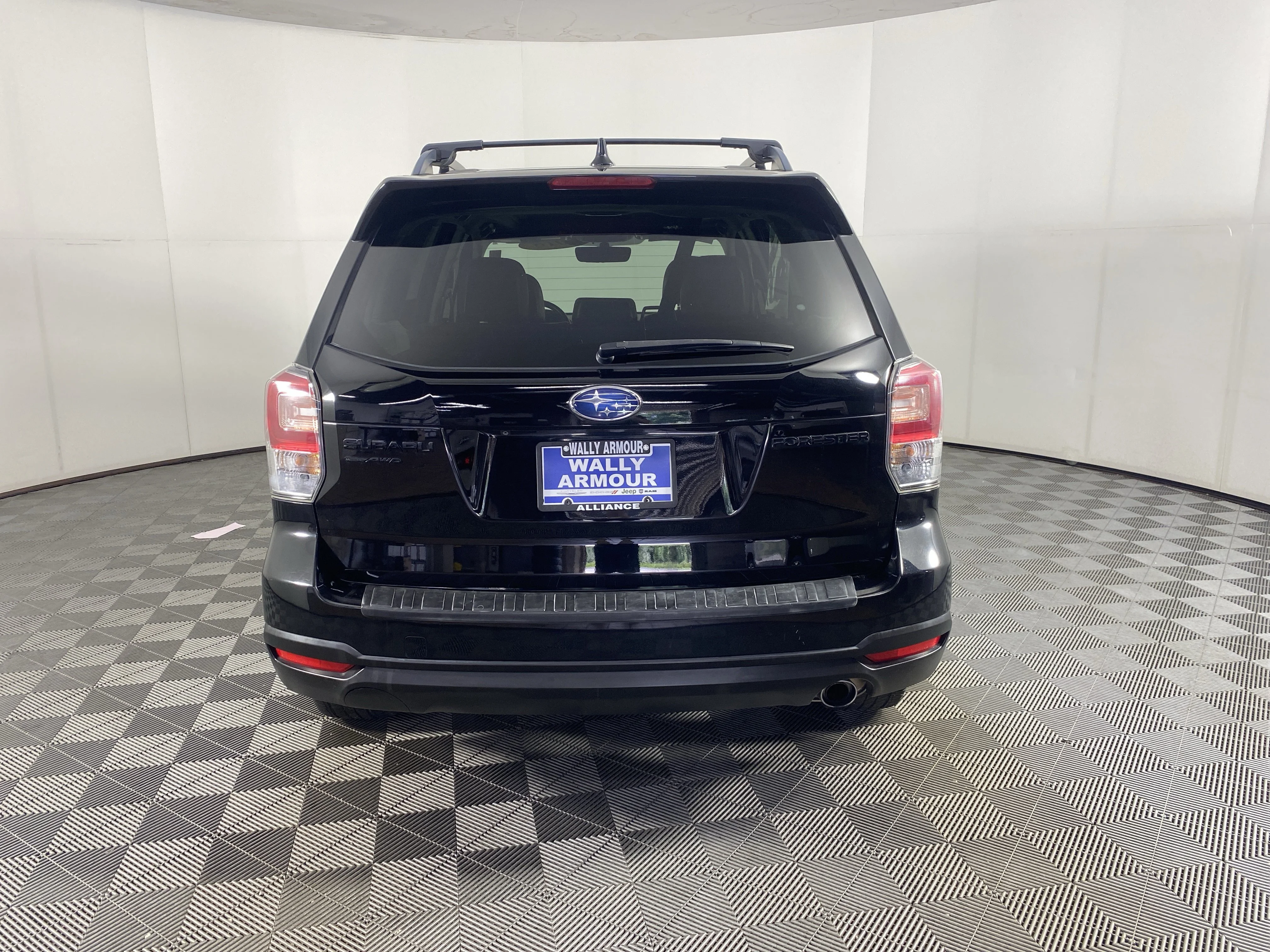 Used 2018 Crystal Black Silica Subaru Premium Black Edition image 9