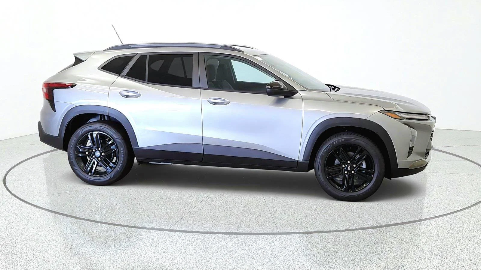 2026 Chevrolet Trax Activ - Photo 10