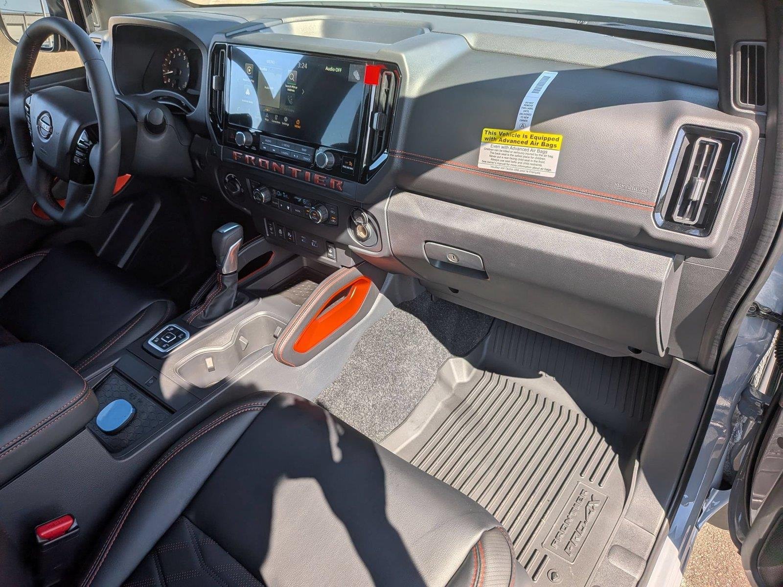 New 2027 Boulder Gray Pearl Nissan Crew Cab PRO-4X® image 39