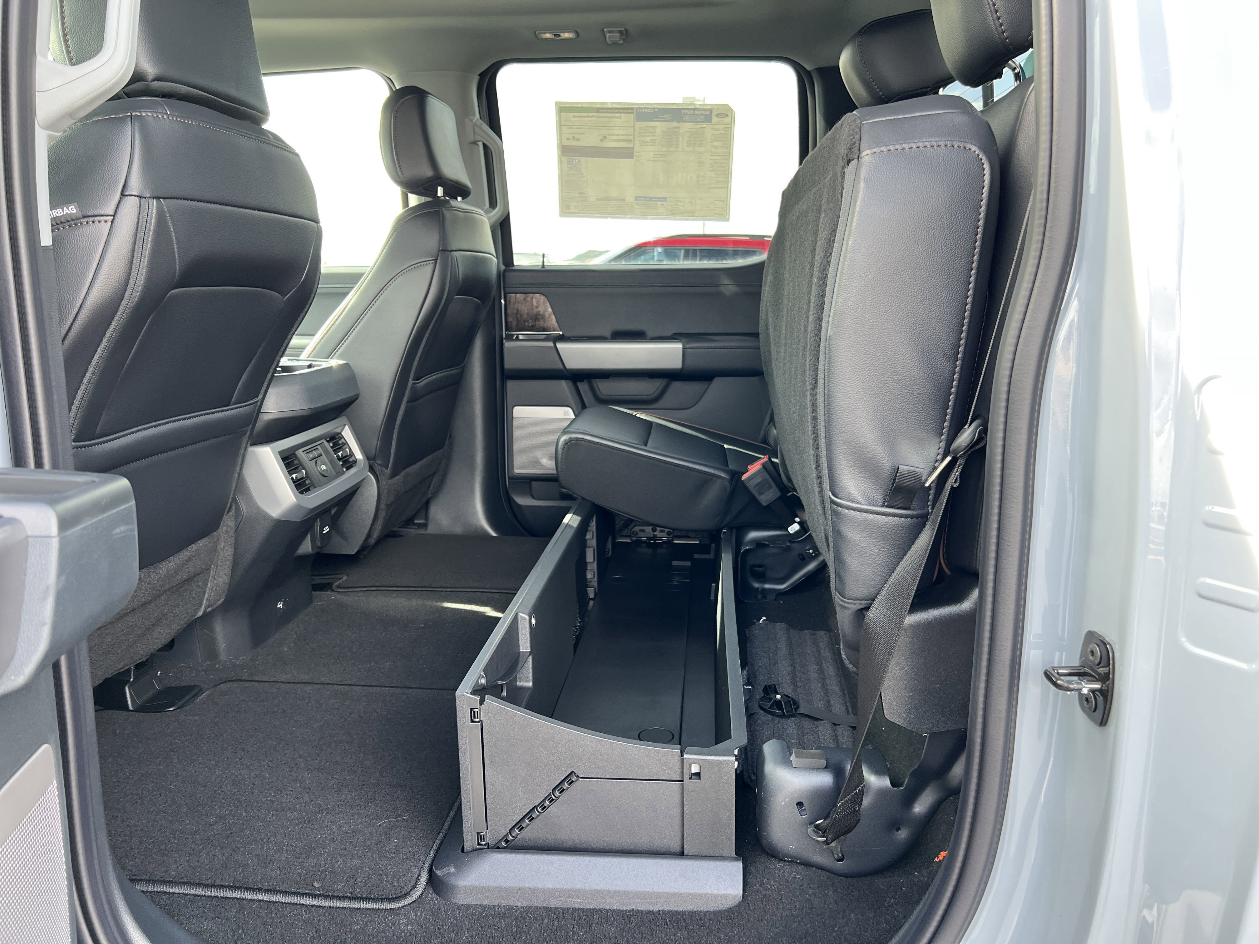 2025 Ford F-350 Super Duty Lariat - Photo 20