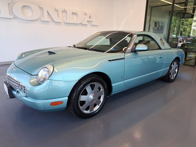 2002 Ford Thunderbird Base