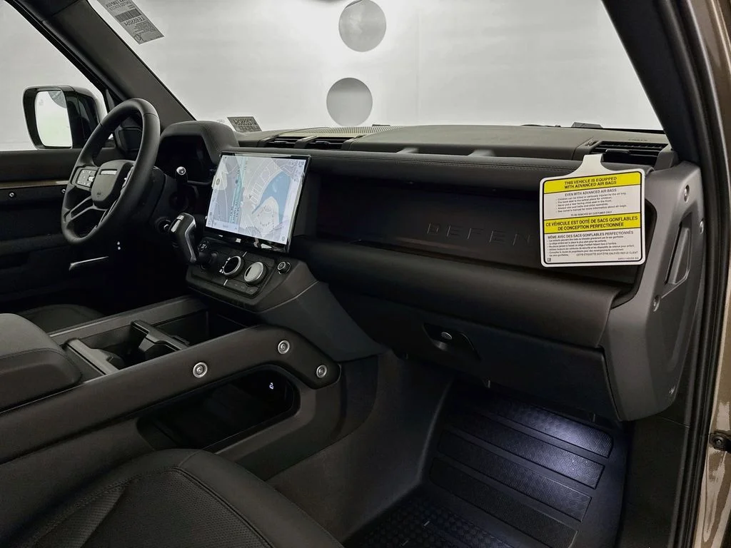 New 2026 Gondwana Stone Land Rover X-Dynamic SE image 31