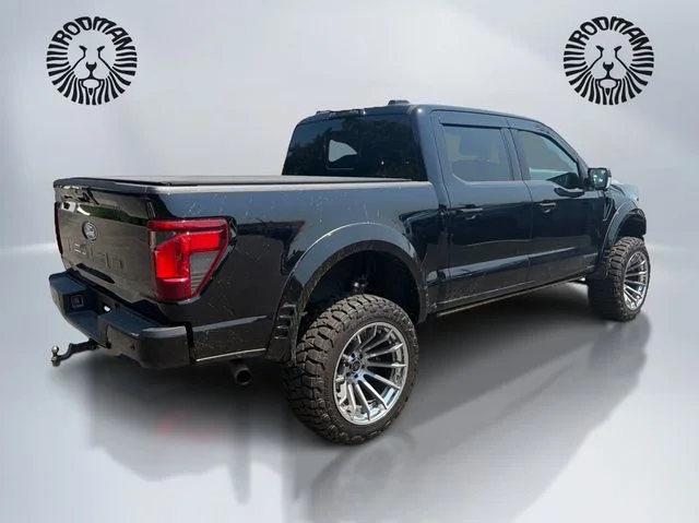 Used 2025 Black Metallic Ford XLT image 6