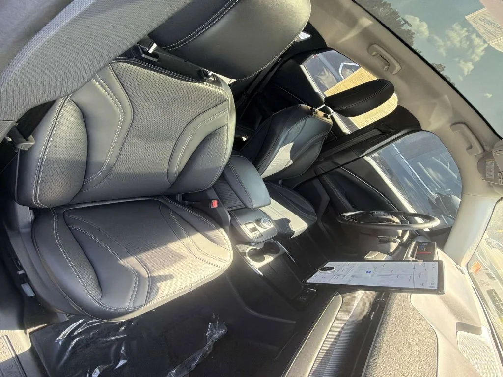 Used 2024 Black Ford Premium image 30