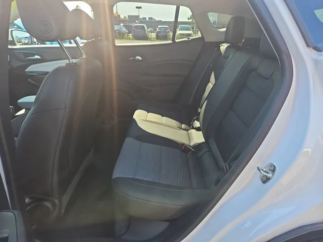 Used 2024 Summit White Chevrolet LT image 25