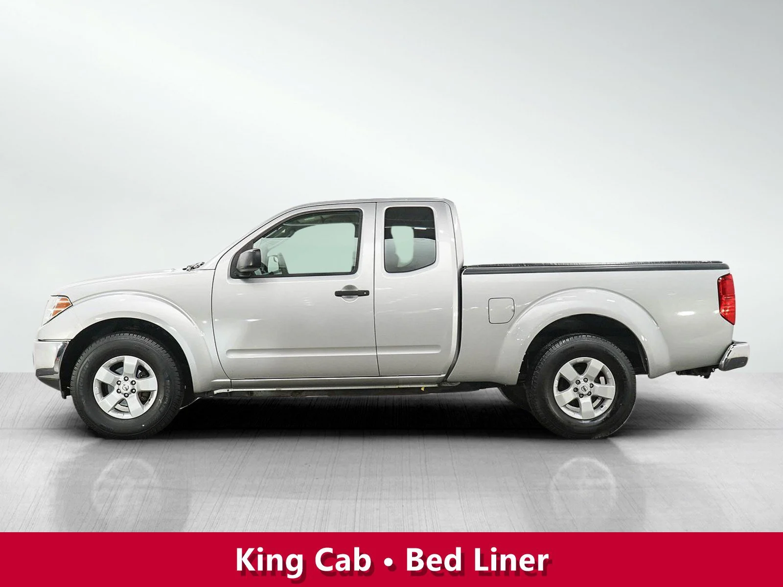 Used 2009 Nissan Frontier SE with VIN 1N6BD06T99C415549 for sale in Burnsville, Minnesota