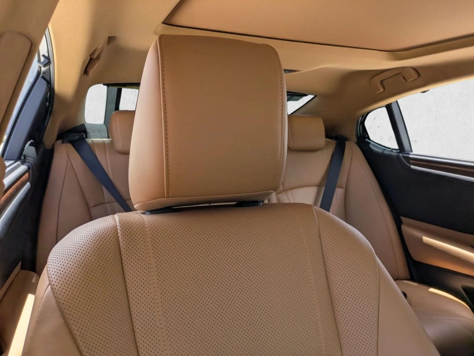 Used 2024 Caviar Lexus ES 350 Ultra Luxury image 14