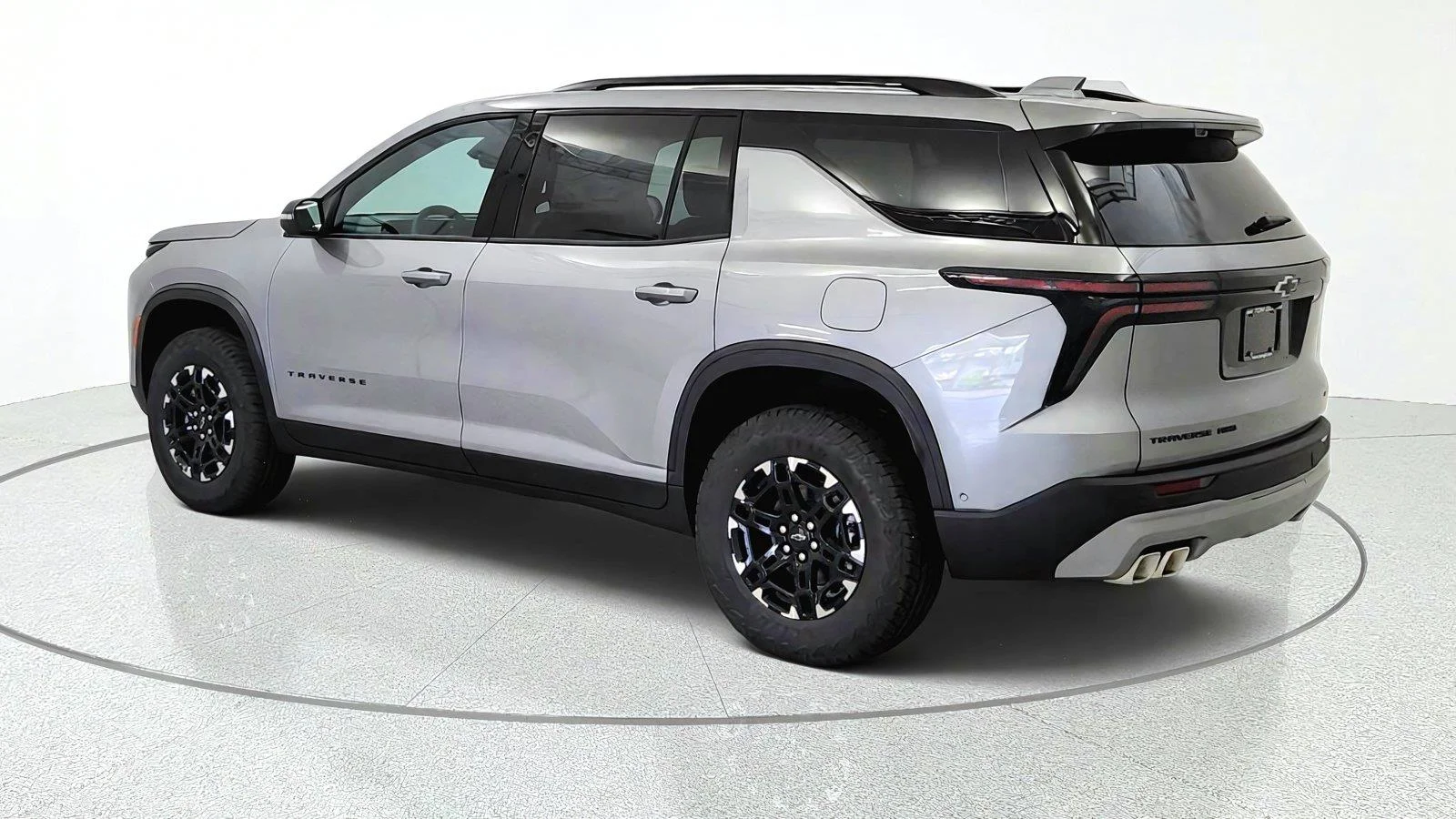 2027 Chevrolet Traverse Z71 - Photo 6