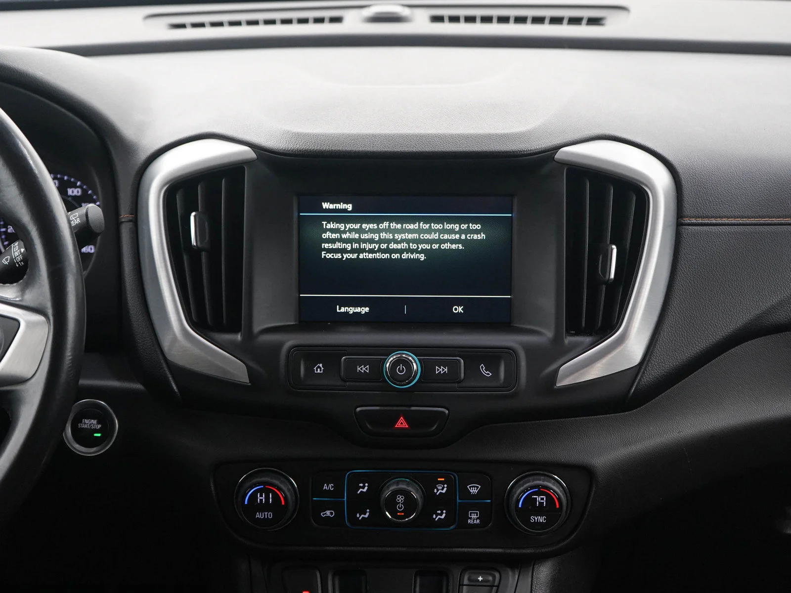 Used 2019 BLUE STEEL METALLIC GMC SLE image 15