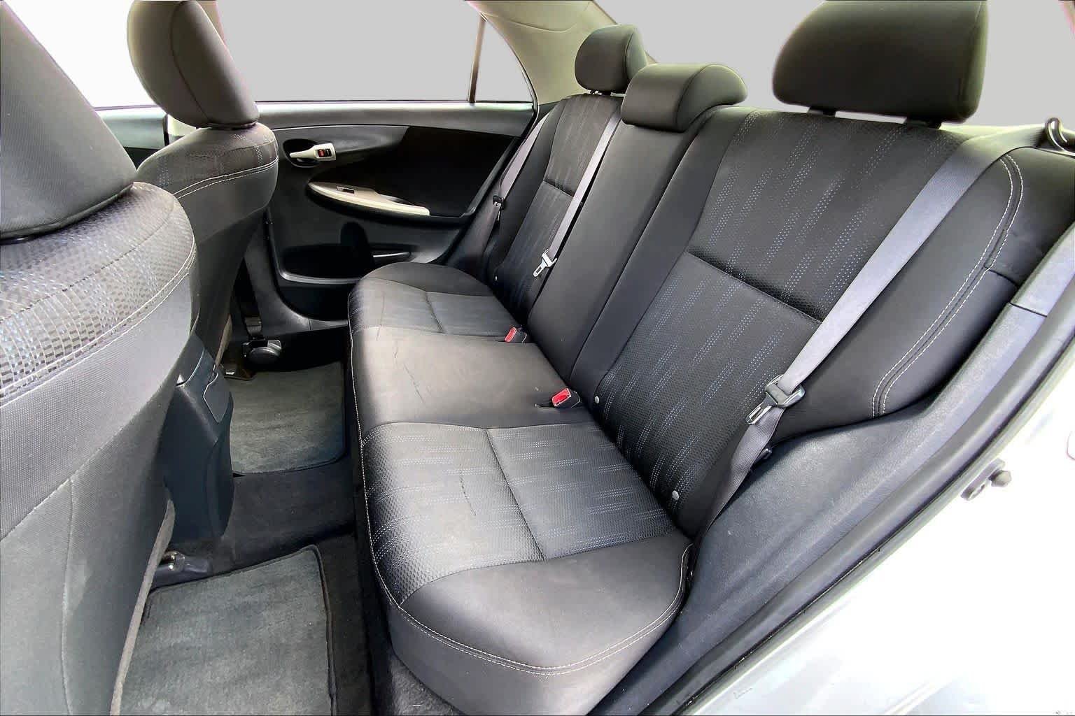 Used 2013 Classic Silver Metallic Toyota S image 20