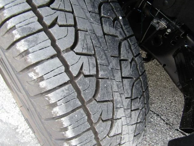 New 2026 Carbonized Gray Metallic Ford XLT image 64
