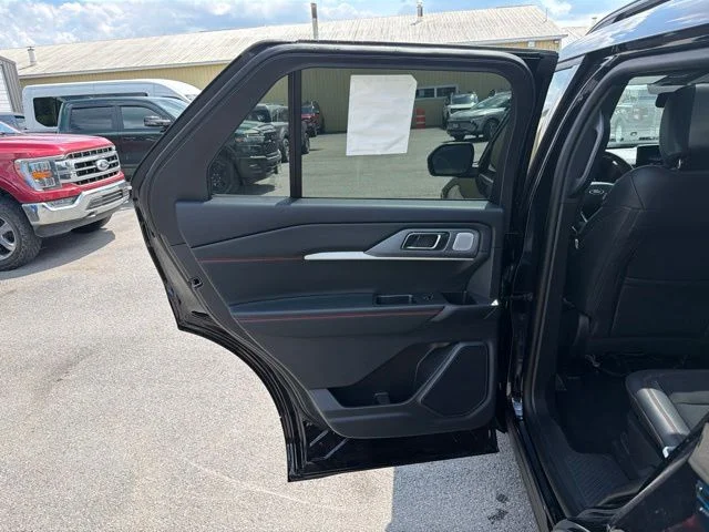 New 2026 Agate Black Metallic Ford ST image 43