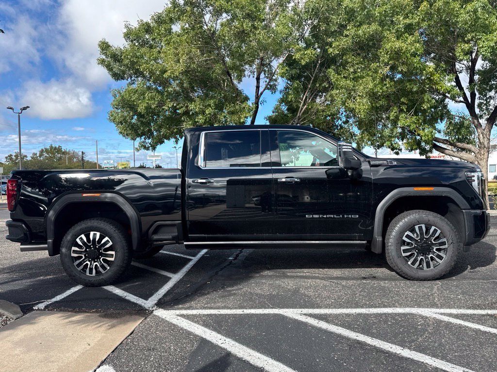 2026 GMC Sierra 2500HD Denali Ultimate - Photo 15