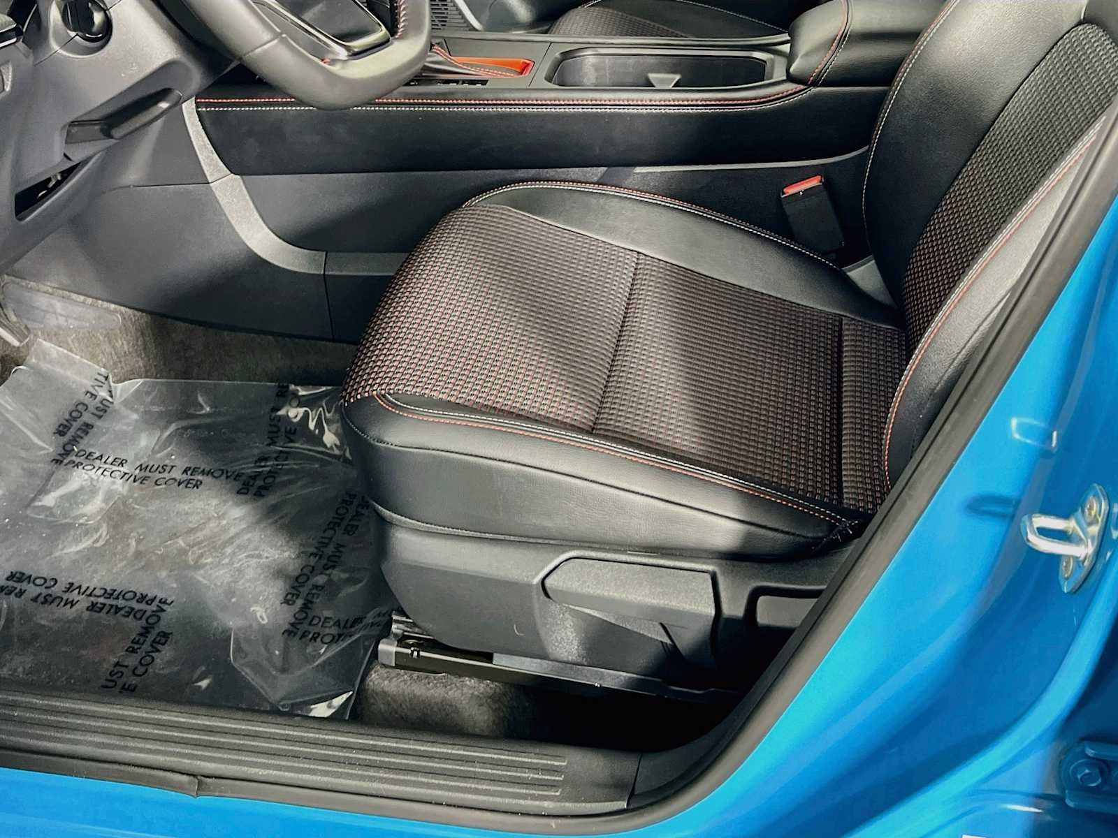 Used 2025 Arctic Ice Blue Metallic/Super Black Nissan SR image 20