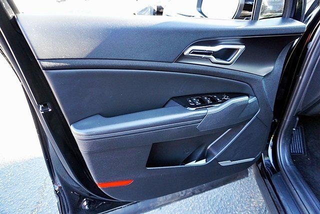 Used 2024 Black Kia EX image 21