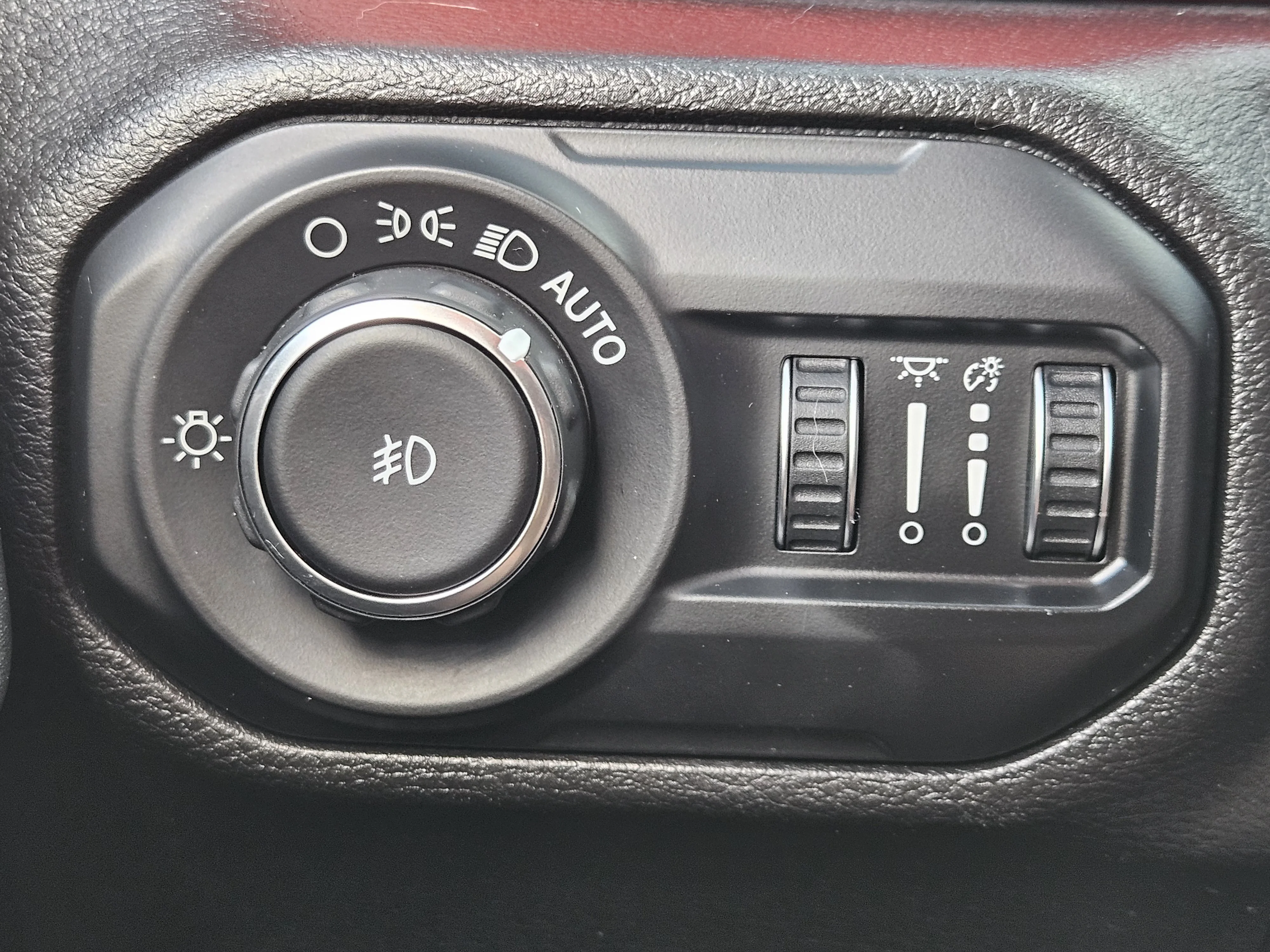 Used 2019 Sting-Gray Clearcoat Jeep Unlimited Rubicon image 21