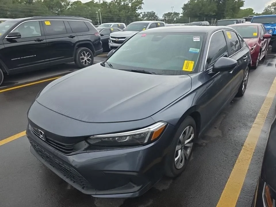 Used 2023 Gray Honda LX image 5