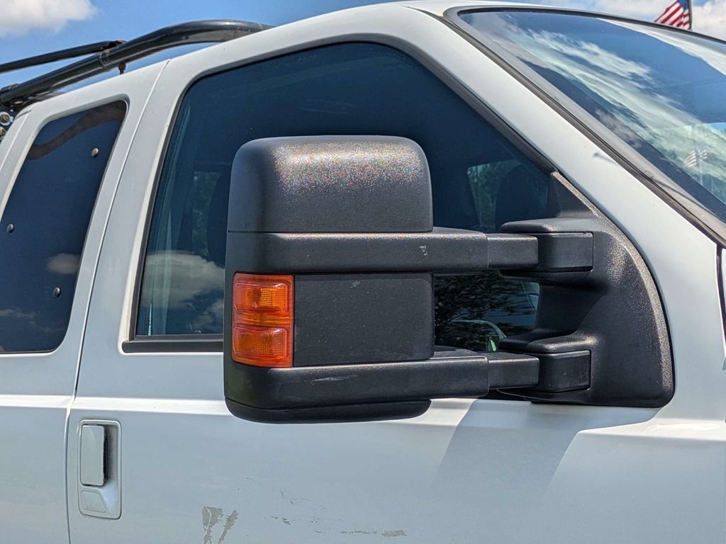 Used 2016 White Ford Lariat image 12