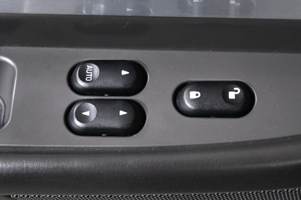 2002 Ford Thunderbird Premium - Photo 39