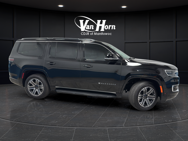 Used 2024 Diamond Black Crystal Pearlcoat Jeep Series II image 8
