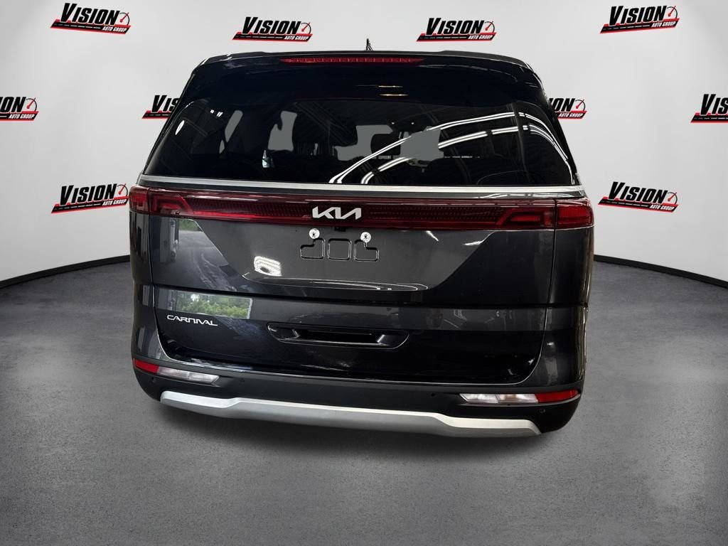 Certified Used 2024 Gray Kia LX image 8