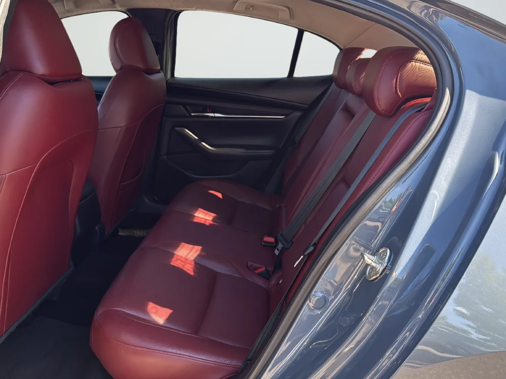 Used 2022 Gray Mazda Carbon Edition image 22