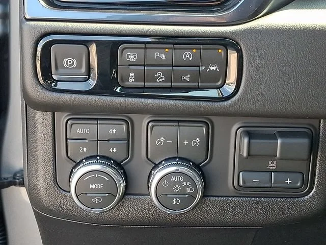 New 2026 Sterling Metallic GMC AT4 image 18