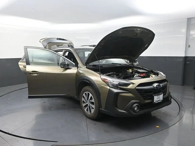 Used 2025 Green Subaru Premium image 30