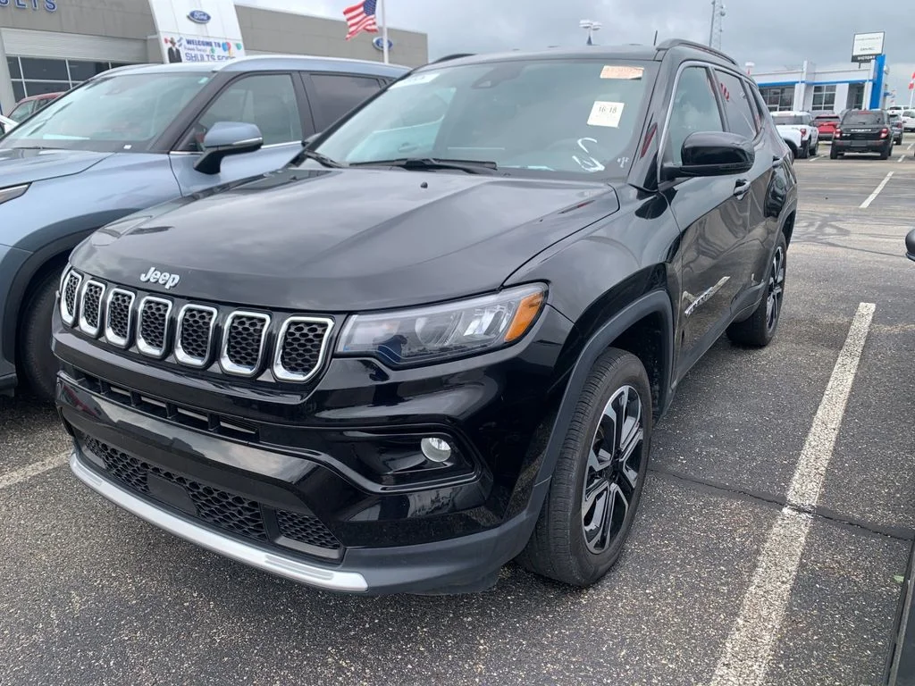 Used 2023 Black Jeep Limited image 5