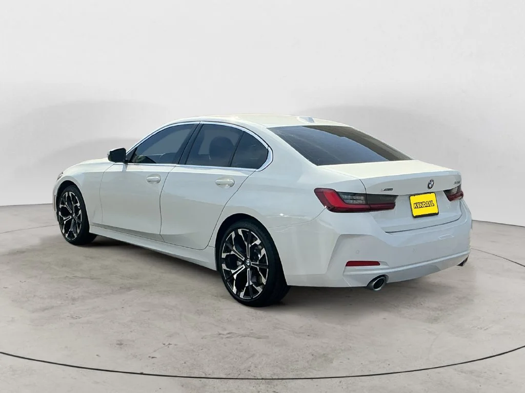 Used 2025 White BMW 330i xDrive image 11