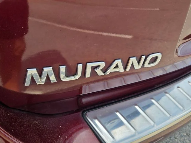 Used 2012 Red Nissan LE image 11