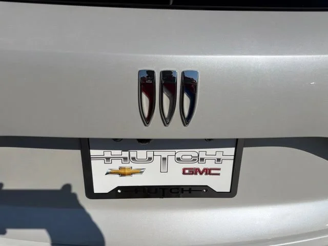 Used 2024 White Frost Tricoat Buick Preferred image 17
