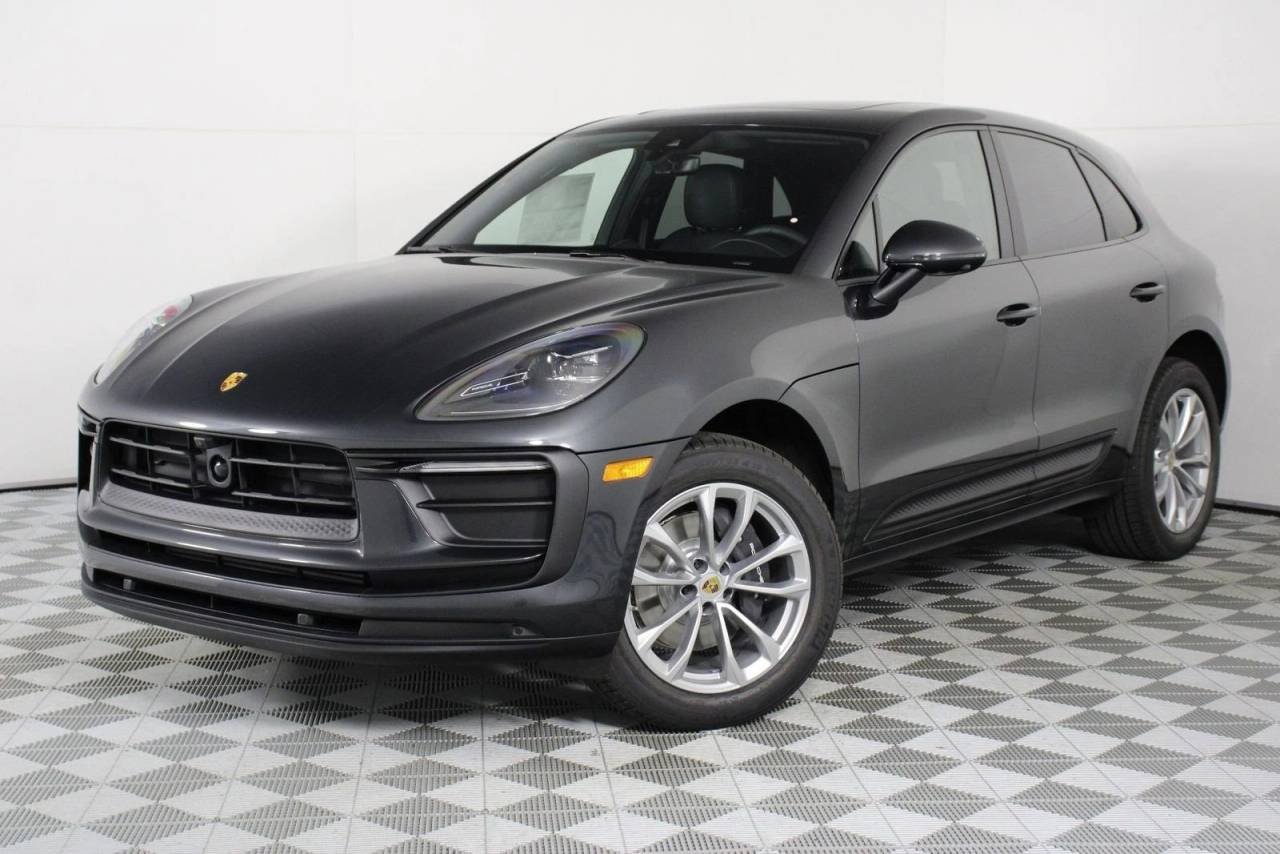 2026 Porsche Macan